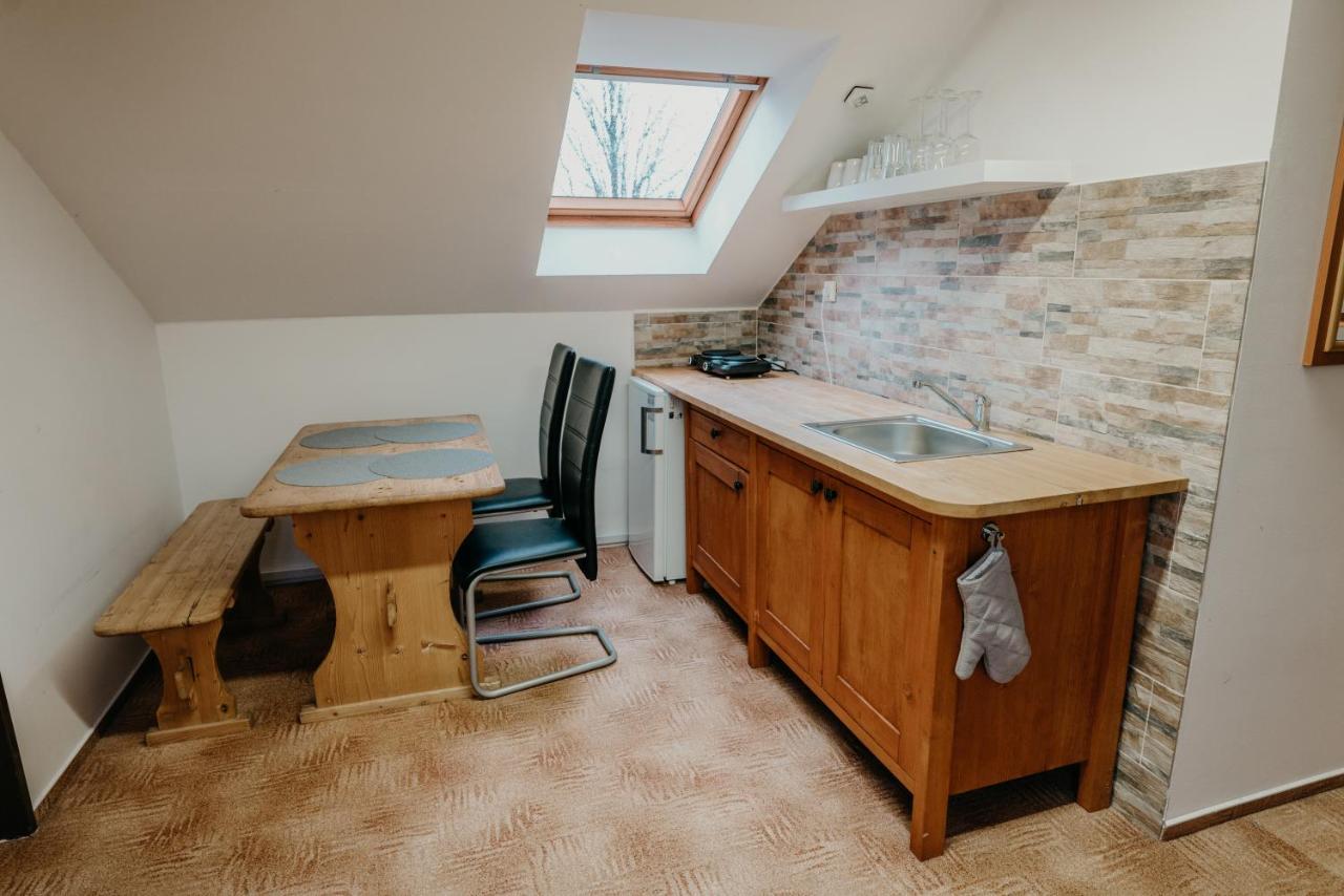 U Ztraceneho Potoka Apartment Vapenna Bagian luar foto