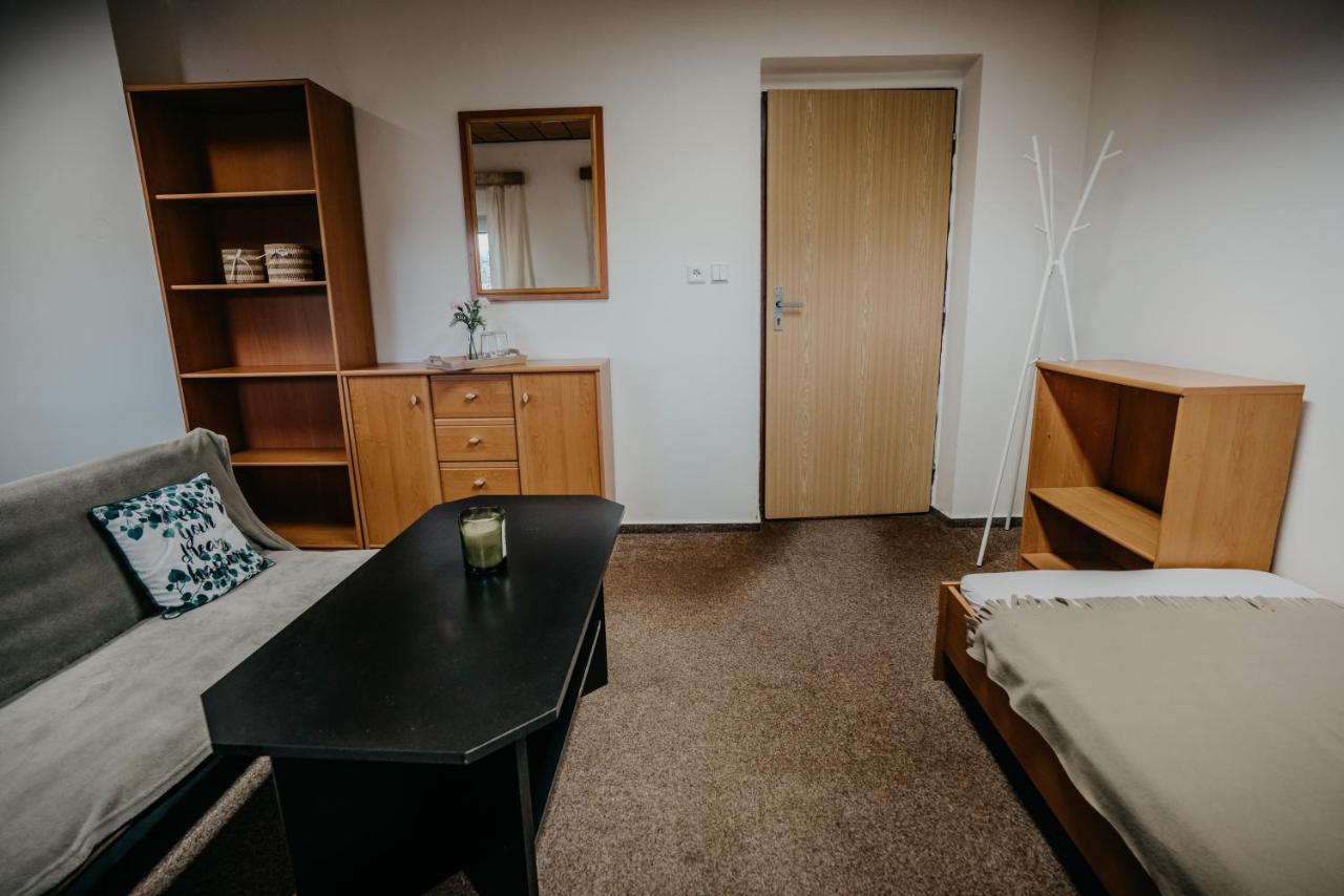 U Ztraceneho Potoka Apartment Vapenna Bagian luar foto